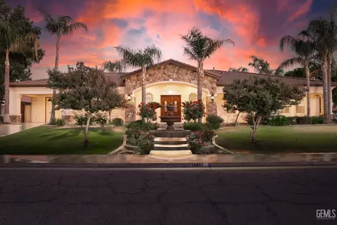15907 Clos Du Val Ave, Bakersfield, CA 93314