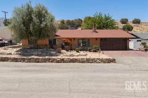 8318 Southlake, Lake Isabella, CA 93240