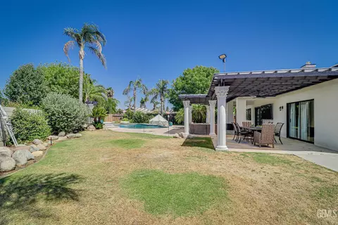 6800 Eagle Cap St, Bakersfield, CA 93313 photo 41