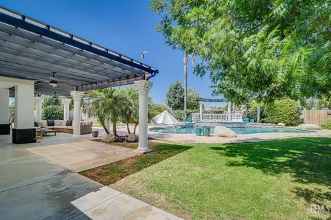 6800 Eagle Cap St, Bakersfield, CA 93313 photo 36