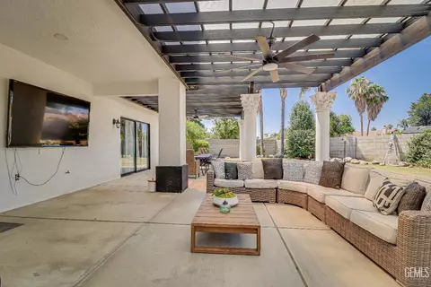 6800 Eagle Cap St, Bakersfield, CA 93313 photo 37