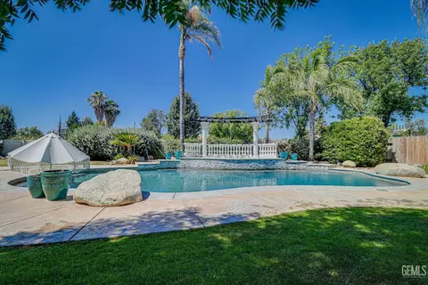 6800 Eagle Cap St, Bakersfield, CA 93313 photo 43