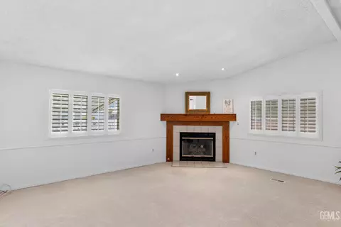 600 S Dennison Rd #78, Tehachapi, CA 93561 photo 8