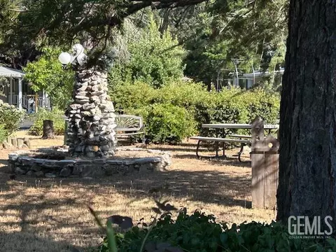 41941 Road 222, Oakhurst, CA 93644 photo 9