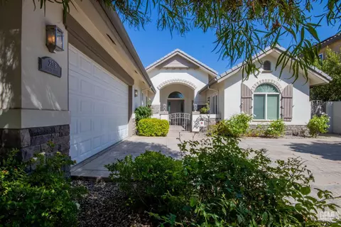 2318 Edingal St, Bakersfield, CA 93311