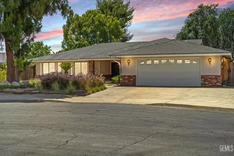 13301 Birkenfeld Ave, Bakersfield, CA 93314