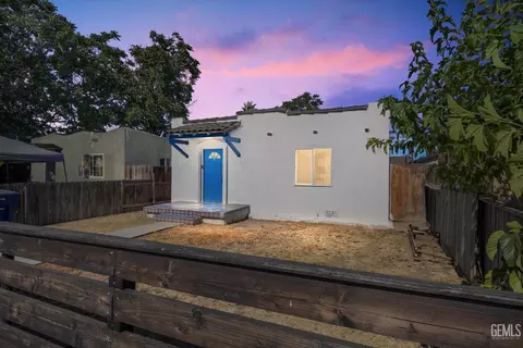 914 P St, Bakersfield, CA 93304