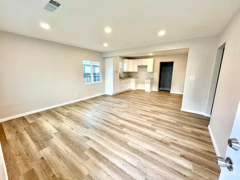 620 Central Ave, Shafter, CA 93263 photo 2