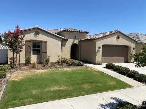 14308 Harborough Dr, Bakersfield, CA 93311