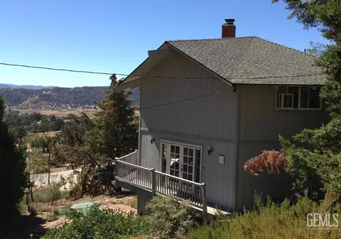 24551 Pueblo Ct, Tehachapi, CA 93561 photo 1