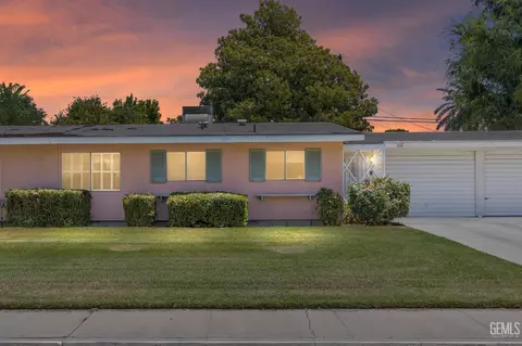 1112 Pebble Beach Dr, Bakersfield, CA 93309