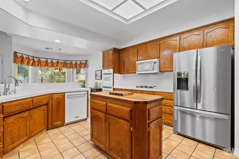 11005 Jadestone Dr, Bakersfield, CA 93311 photo 23