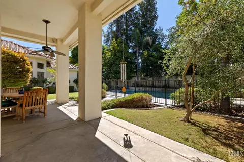 11005 Jadestone Dr, Bakersfield, CA 93311 photo 48