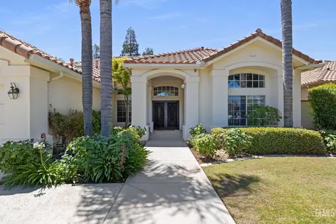 11005 Jadestone Dr, Bakersfield, CA 93311 photo 8