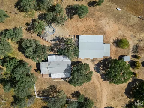 20830 Walker Basin Rd, Caliente, CA 93518 photo 8
