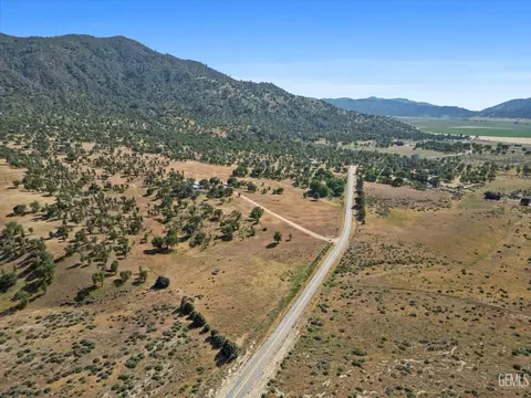20830 Walker Basin Rd, Caliente, CA 93518 photo 13