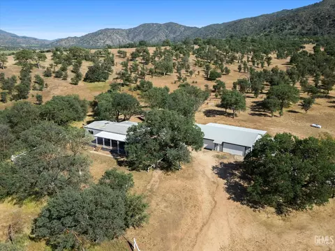 20830 Walker Basin Rd, Caliente, CA 93518 photo 7