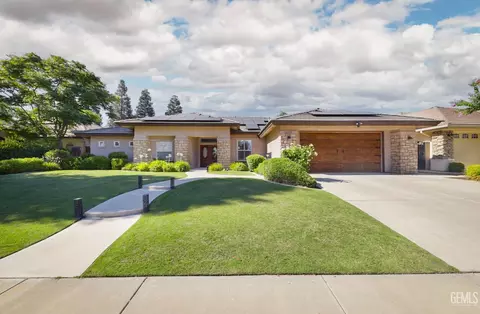 11004 Chimney Rock Dr, Bakersfield, CA 93312