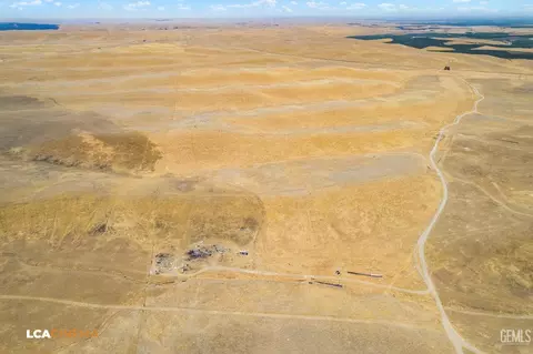 0 0, Mcfarland, CA 93250
