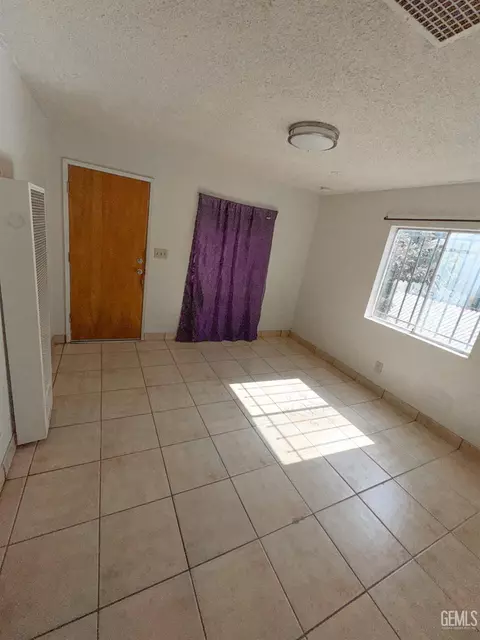 Other - 1065 12th St, Wasco, CA 93280 photo 1 of 3