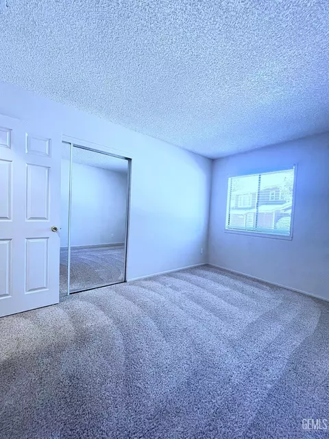 Bedroom - 22 Village Ln, Tehachapi, CA 93561 photo 1 of 6