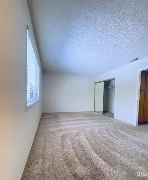 Bedroom - 22 Village Ln, Tehachapi, CA 93561 photo 6 of 6
