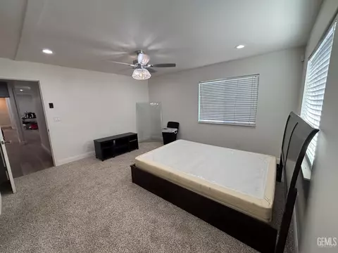 6601 Eucalyptus Dr #256, Bakersfield, CA 93306 photo 21