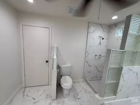 6601 Eucalyptus Dr #256, Bakersfield, CA 93306 photo 25