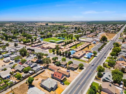 188 N Wall St, Shafter, CA 93263 photo 19