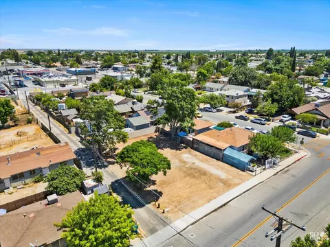188 N Wall St, Shafter, CA 93263 photo 9