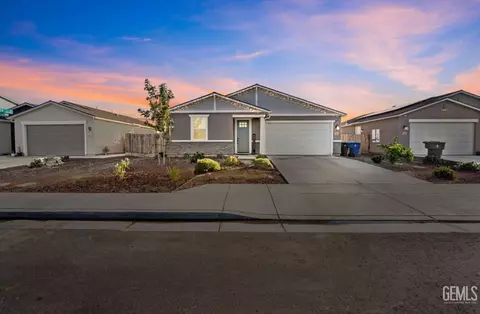6607 Wind Wolfs Ln, Bakersfield, CA 93313 photo 1