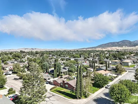 700 Mulberry St, Tehachapi, CA 93561 photo 32