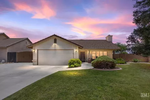 401 Camwood Ave, Bakersfield, CA 93308