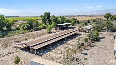 8661 Herring Rd, Bakersfield, CA 93313 photo 49