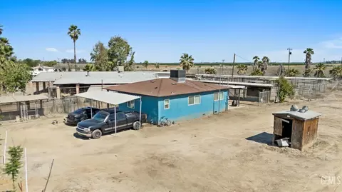 8661 Herring Rd, Bakersfield, CA 93313 photo 47