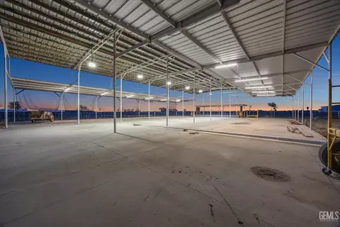 8661 Herring Rd, Bakersfield, CA 93313 photo 12