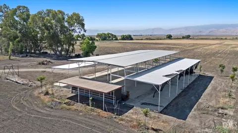 8661 Herring Rd, Bakersfield, CA 93313 photo 61