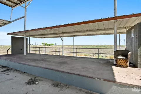8661 Herring Rd, Bakersfield, CA 93313 photo 29