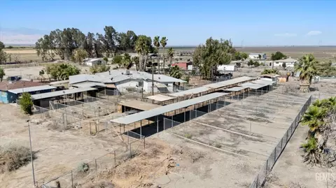 8661 Herring Rd, Bakersfield, CA 93313 photo 48