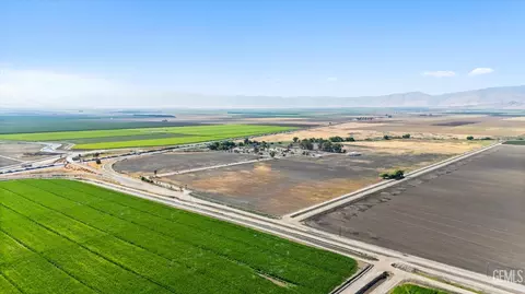 8661 Herring Rd, Bakersfield, CA 93313 photo 16