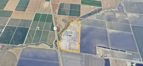 8661 Herring Rd, Bakersfield, CA 93313 photo 74