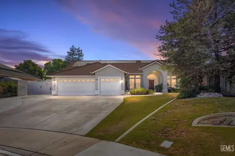 4504 Polo Club Dr, Bakersfield, CA 93312