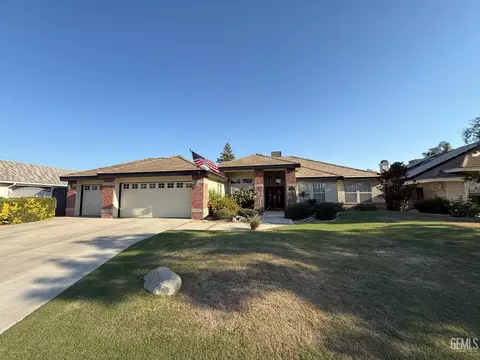 15725 Marty Ave, Bakersfield, CA 93314