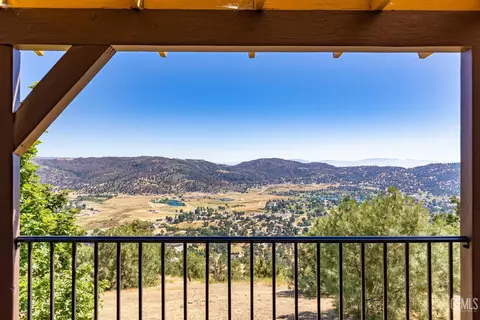 25001 Cannonero Ct, Tehachapi, CA 93561 photo 32