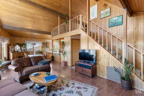 25001 Cannonero Ct, Tehachapi, CA 93561 photo 8