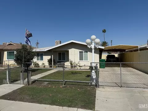 1011 Beverly Dr, Bakersfield, CA 93307