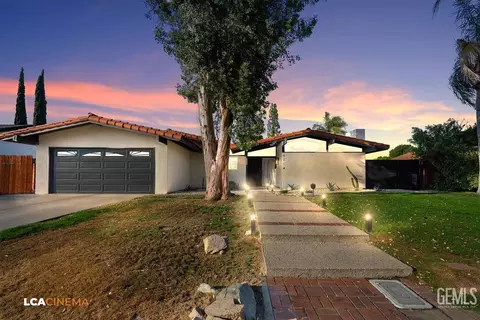 4204 Garnsey Ln, Bakersfield, CA 93309