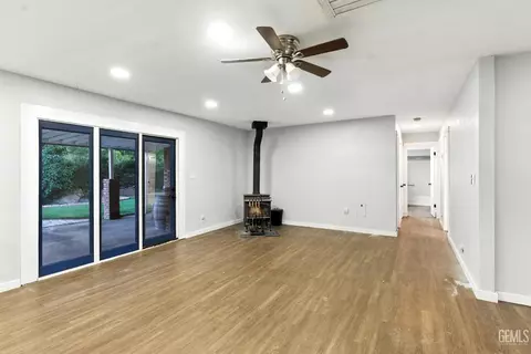 20251 Woodford Tehachapi Rd, Tehachapi, CA 93561 photo 17