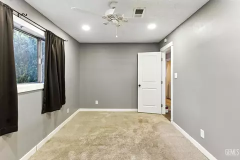 20251 Woodford Tehachapi Rd, Tehachapi, CA 93561 photo 8