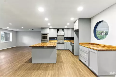 20251 Woodford Tehachapi Rd, Tehachapi, CA 93561 photo 4